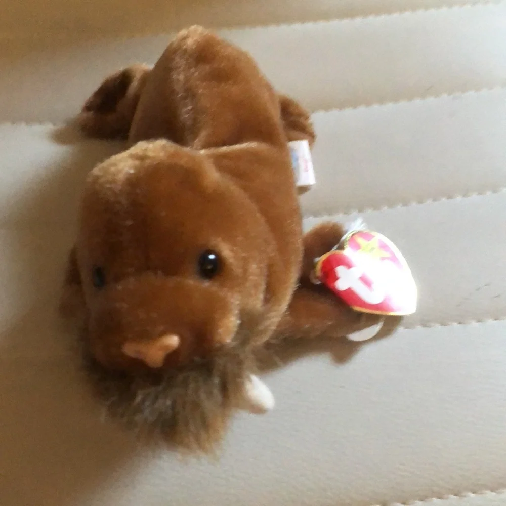Vintage retired Ty Brown Plush Hamster Toy